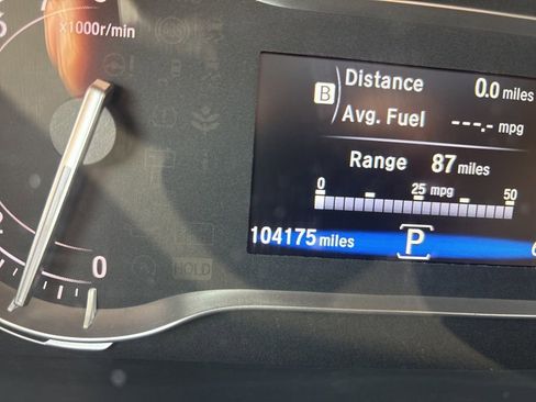 Used 2016 Honda Pilot Touring image 21