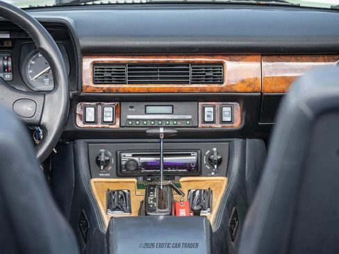 Used 1989 Jaguar XJS V12 Convertible image 36