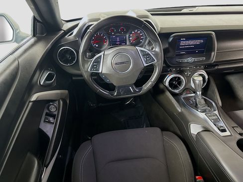 Used 2020 Chevrolet Camaro LS image 17