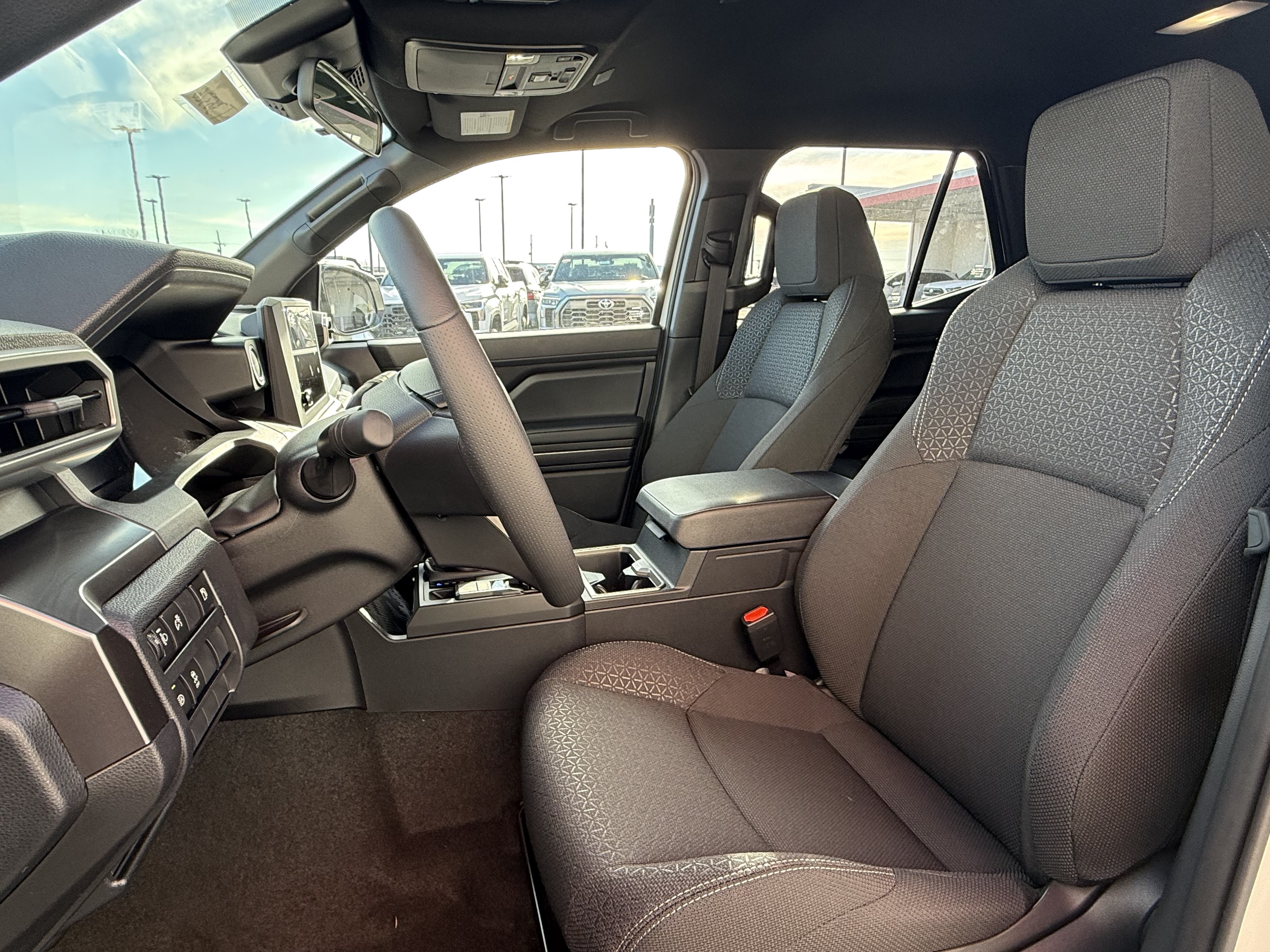 New 2026 Toyota 4Runner SR5 AWD/4WD image 3