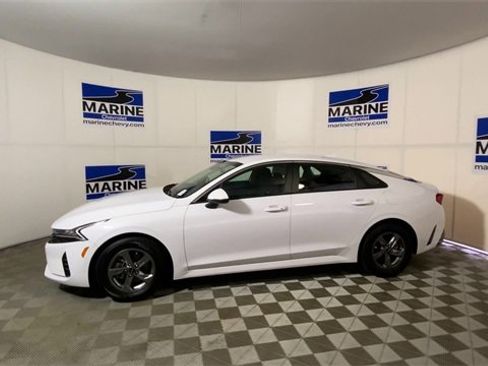Used 2023 Kia K5 LXS image 7