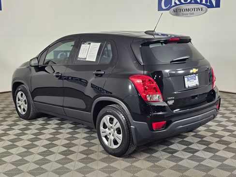 Used 2019 Chevrolet Trax LS w/ LPO, Protection Package FWD image 31