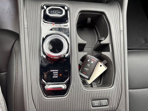 New 2026 Jeep Cherokee Limited AWD/4WD image 5
