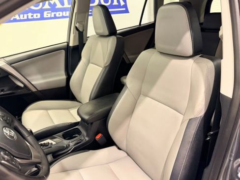 Used 2018 Toyota RAV4 Limited w/ All Weather Liner Package image 34