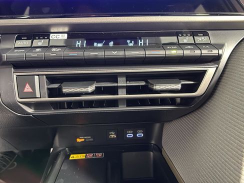 New 2026 Toyota Camry SE image 21