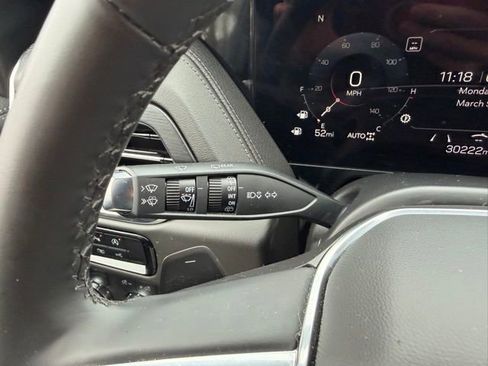 Used 2025 GMC Yukon Denali AWD/4WD image 27