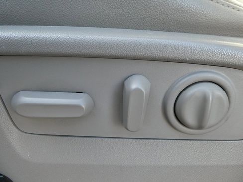 Used 2019 Chevrolet Silverado 1500 LTZ w/ LTZ Plus Package image 24