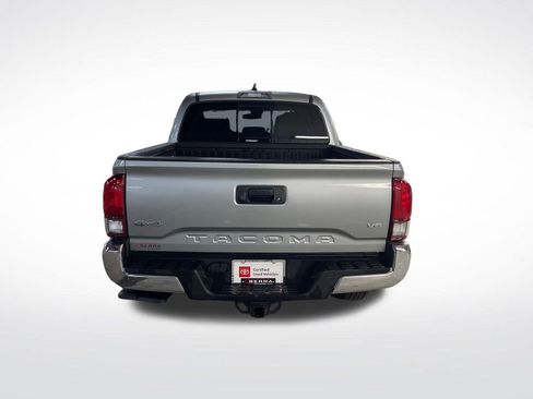 Certified 2023 Toyota Tacoma SR5 AWD/4WD image 4