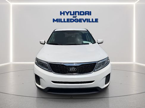 Used 2014 Kia Sorento LX FWD image 9