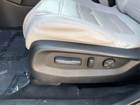 Used 2020 Honda CR-V EX-L image 20