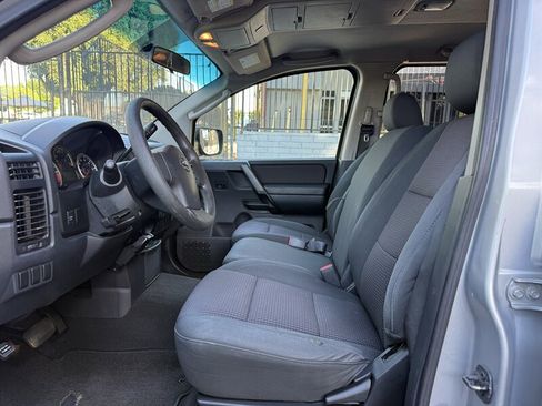 Used 2008 Nissan Titan SE image 11