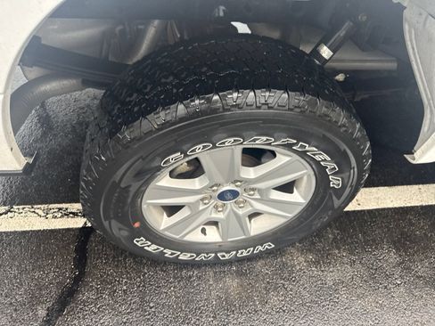 Used 2020 Ford F150 XLT w/ Equipment Group 301A Mid AWD/4WD image 4