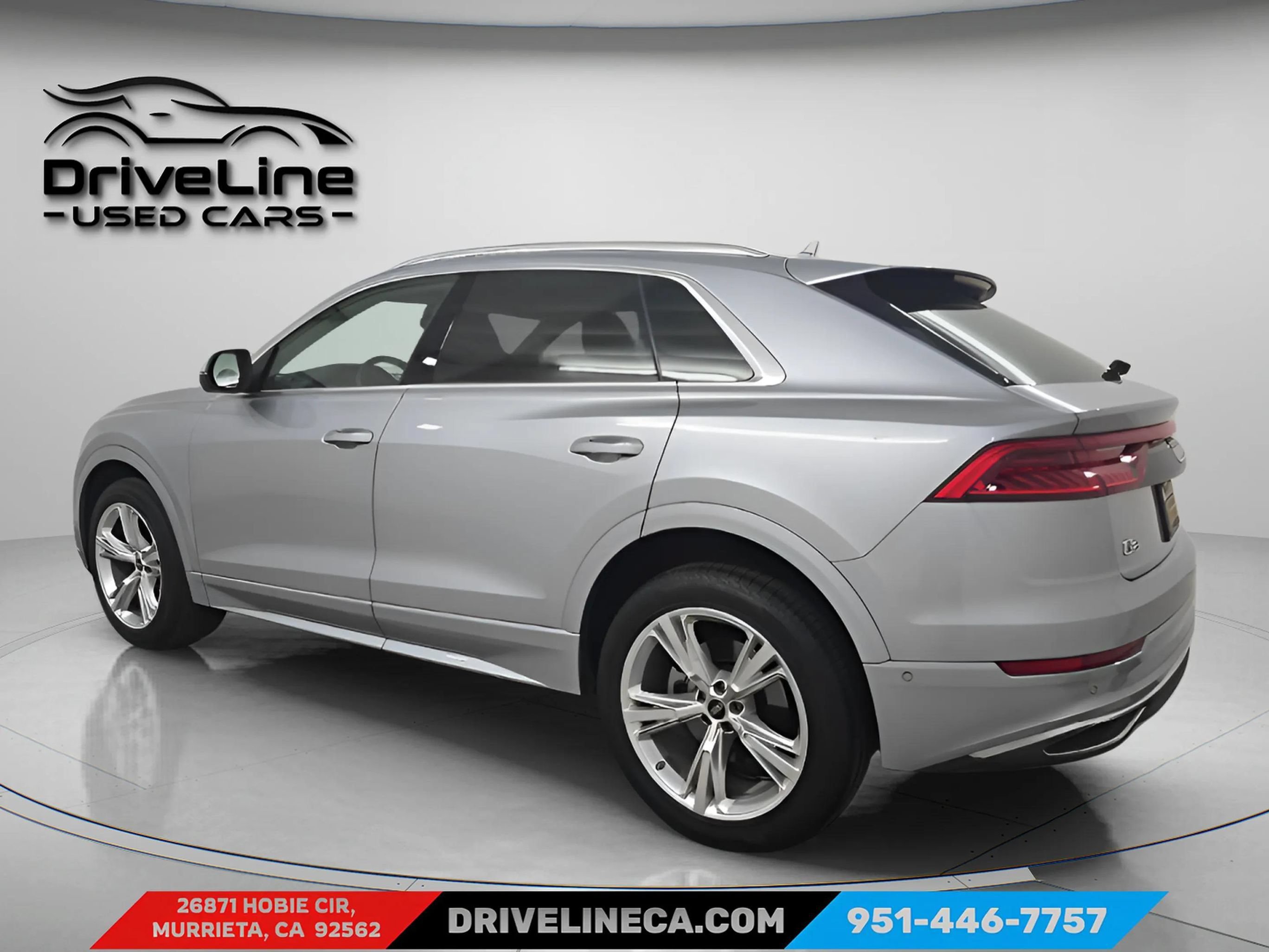 Used 2023 Audi Q8 Premium w/ Convenience Package AWD/4WD image 4