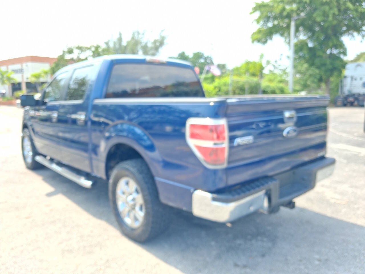 Used 2012 Ford F150 XLT w/ XLT Chrome Pkg RWD image 8
