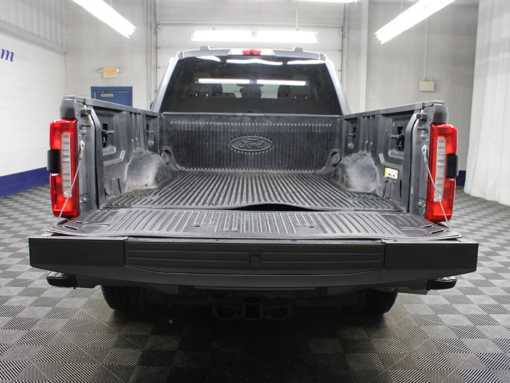 Used 2023 Ford F250 XLT w/ Black Appearance Package AWD/4WD image 49