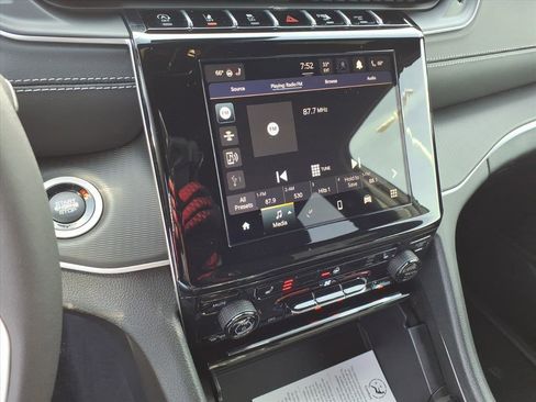 New 2026 Jeep Grand Cherokee L 4WD image 13