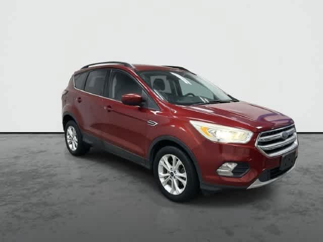 Used 2017 Ford Escape SE w/ Equipment Group 201A FWD image 5