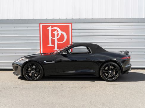 Used 2014 Jaguar F-TYPE S RWD image 33