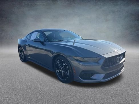 Used 2025 Ford Mustang Premium RWD image 2