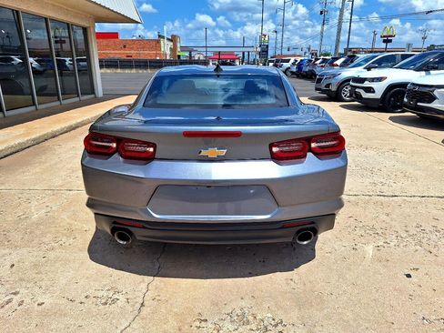 Used 2020 Chevrolet Camaro LT image 7
