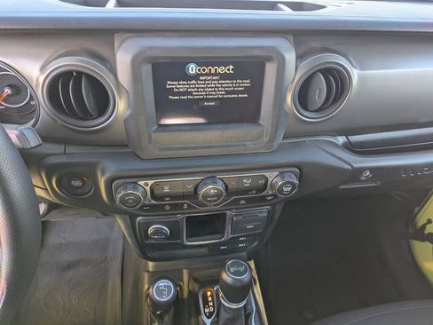 Used 2023 Jeep Wrangler Sport image 13