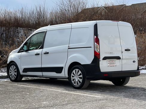 Used 2021 Ford Transit Connect XL image 7