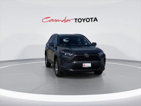 Certified 2025 Toyota RAV4 XLE FWD image 3