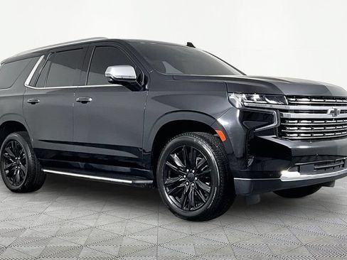 Used 2021 Chevrolet Tahoe Premier w/ Premium Package AWD/4WD image 3