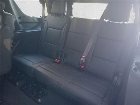 Used 2021 Chevrolet Tahoe Z71 w/ Z71 Off-Road Package image 10