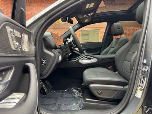 New 2025 Mercedes-Benz GLS 450 4MATIC image 22