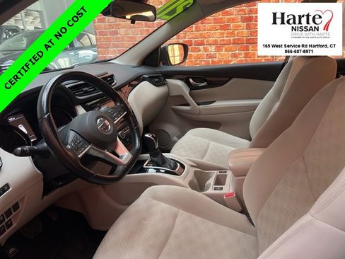 Used 2020 Nissan Rogue Sport SV w/ All-Weather Package image 8