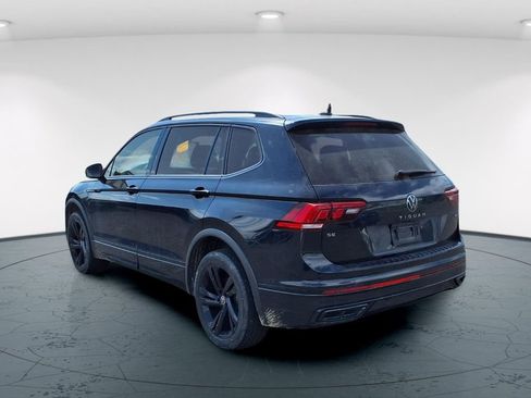 Used 2024 Volkswagen Tiguan SE R-Line image 5