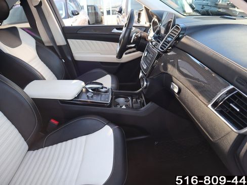 Used 2019 Mercedes-Benz GLE 43 AMG 4MATIC image 27