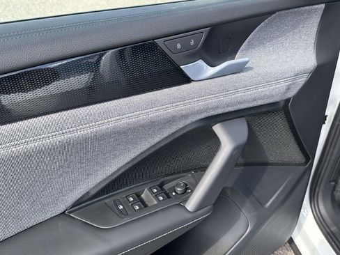 New 2026 Volkswagen Tiguan S AWD/4WD image 11