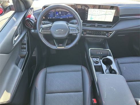 Certified 2025 Chevrolet Equinox RS w/ Safety and Technology Package image 20