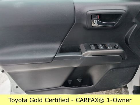 Used 2023 Toyota Tacoma TRD Off-Road w/ Black Out Package (TMS) image 12