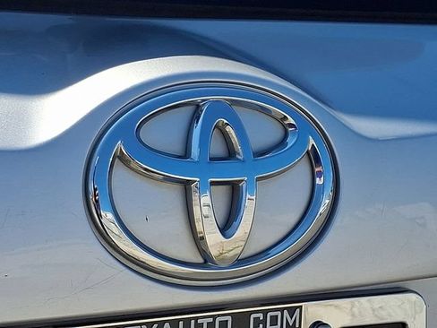 Used 2015 Toyota RAV4 XLE AWD/4WD image 27