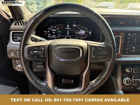 Used 2023 GMC Yukon XL Denali Ultimate AWD/4WD image 16