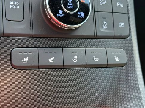 Used 2025 Hyundai Palisade Calligraphy AWD/4WD image 4