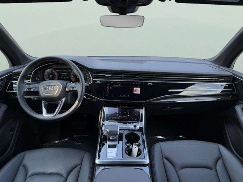 Used 2025 Audi Q7 3.0T Premium Plus w/ Premium Plus Package AWD/4WD image 9