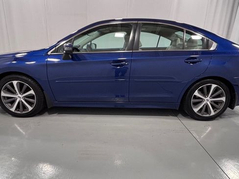 Used 2017 Subaru Legacy 2.5i Limited AWD/4WD image 8