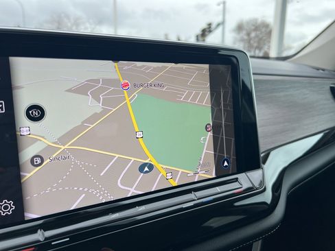 Used 2024 Volkswagen Atlas SEL image 29