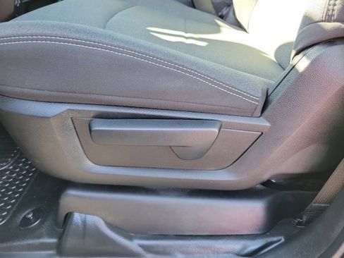 Used 2022 RAM 3500 Tradesman image 19