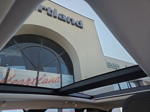 Used 2023 Jeep Renegade Trailhawk w/ Sun/Sound Group image 72