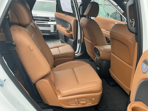 New 2026 Hyundai Palisade Calligraphy image 16