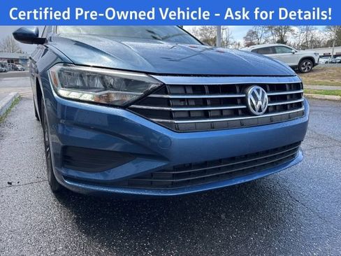 Certified 2021 Volkswagen Jetta R-Line FWD image 25