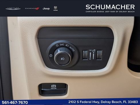 New 2026 Jeep Grand Cherokee Limited RWD image 25