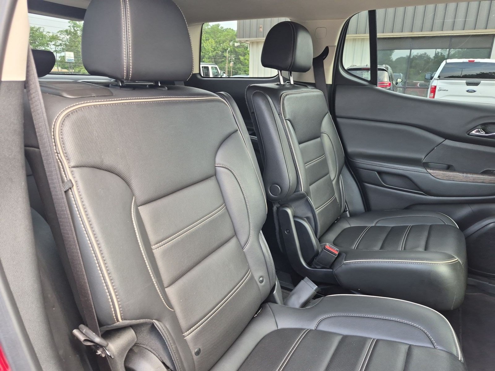 Certified 2023 GMC Acadia Denali w/ Denali Ultimate Package FWD image 28