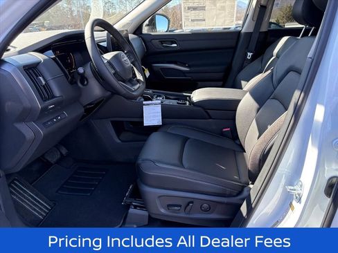 New 2026 Nissan Pathfinder SL w/ SL Premium Package AWD/4WD image 18