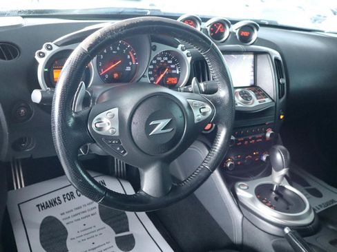 Used 2014 Nissan 370Z Touring w/ Sport Package RWD image 15